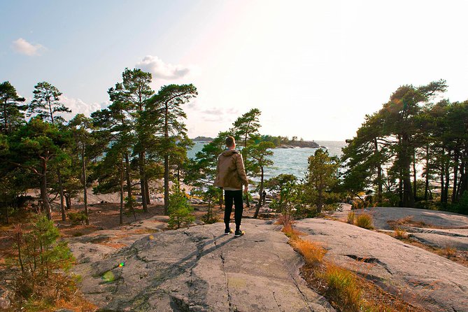 Archipelago Excursion from Helsinki with Lunch and Transportation - Reaching the open rock and Baltic Sea