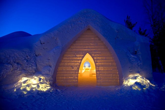 Arctic Snow Castle Visit with Lappish Dinner - Small Group Tour - What the two-and-a-half-hour schedule feels like