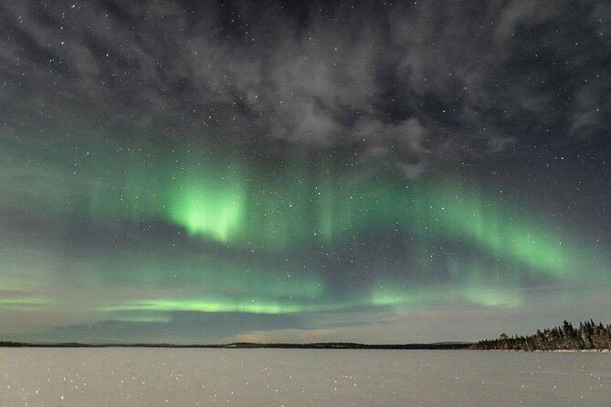 Aurora Hunting Photo Tour from Rovaniemi with Pickup - The photography help is worth paying attention to