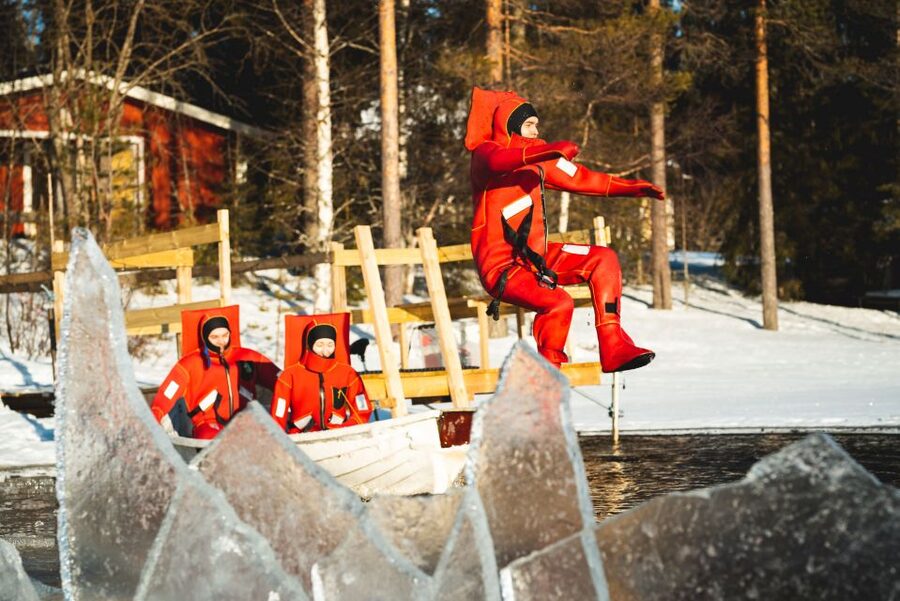 Daytime Ice Floating Rovaniemi, Frozen Lake Experience - Why floating in a frozen lake works
