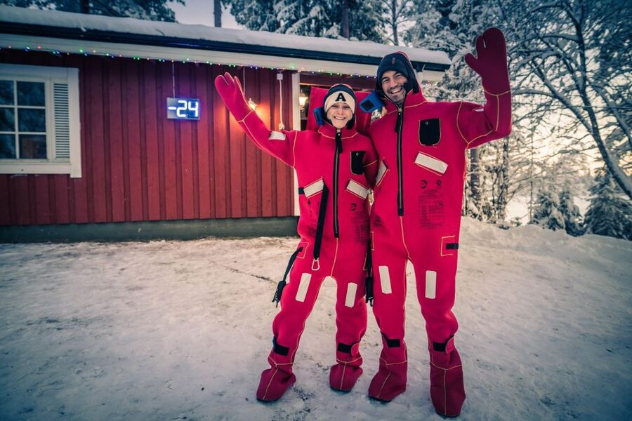 Daytime Ice Floating Rovaniemi, Frozen Lake Experience - The warm-up at the cottage