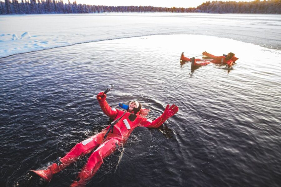 Daytime Ice Floating Rovaniemi, Frozen Lake Experience - Group size and guide quality
