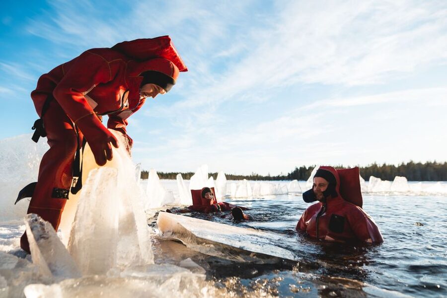 Daytime Ice Floating Rovaniemi, Frozen Lake Experience - The pickup from Rovaniemi