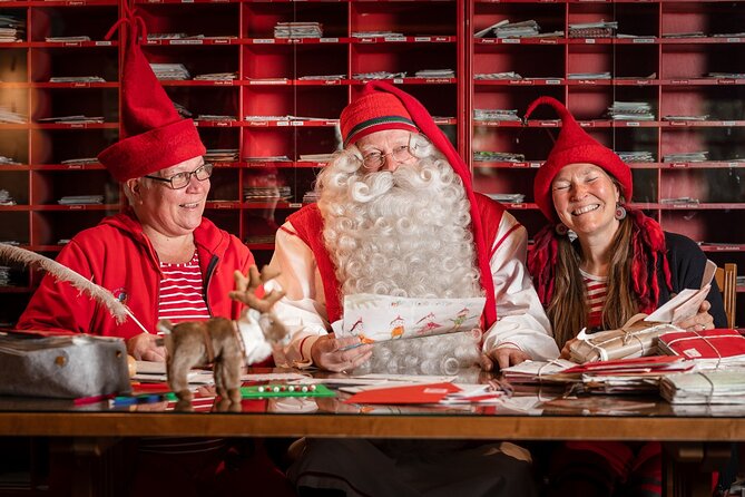 Daytour to Santa Claus Village, Reindeer and Husky Safaris, Photo, and Lunch - Lunch, with one detail worth confirming
