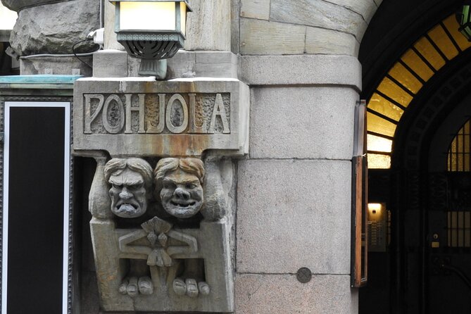 Discover Helsinki - Tip-based Tour by RED UMBRELLA - 2026 - Helsinki Cathedral and the limits of a tip-based walk