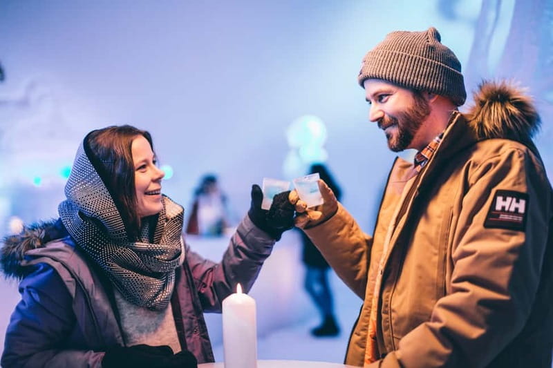 Entrance tickets to Snowman World and Snow Restaurant Dinner - Service, language, and access