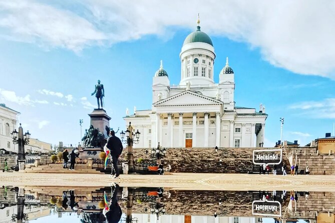 Explore Helsinki in Portuguese with a PRIVATE guide - Uspenski Cathedral and Helsinki’s Russian connection