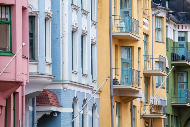 Explore Helsinki’s Art and Culture with a Local - Starting at Ateneum on Kaivokatu