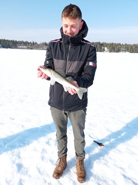 From Helsinki: Bodom Lake Ice Fishing with Food & Drinks - The laavu brings the day together
