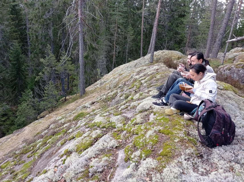 From Helsinki: Nuuksio National Park Hiking Tour with Food - Who gets the most from this small group?