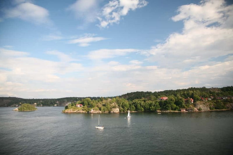 From Helsinki: Overnight Cruise to Stockholm with Breakfast - Settling into your sea-view cabin