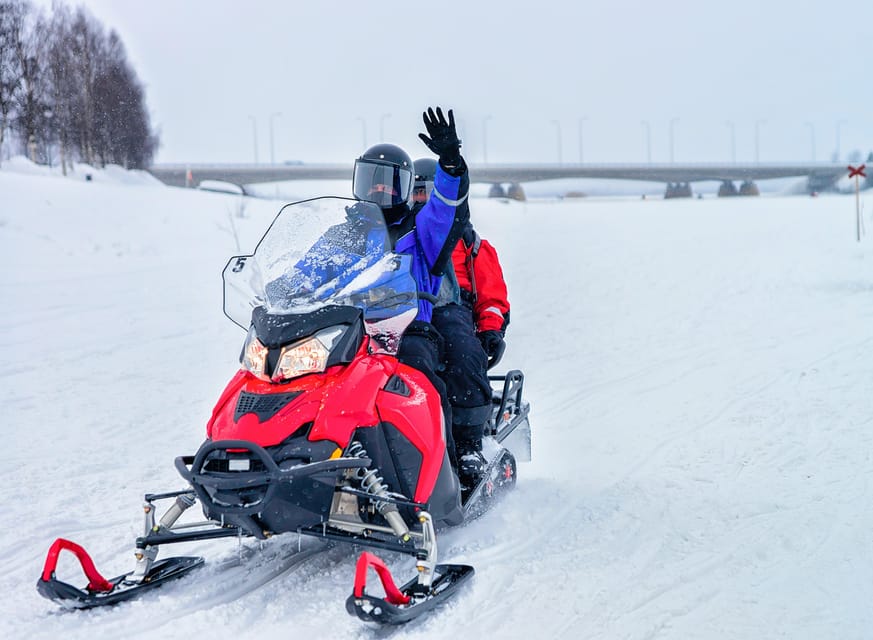 From Rovaniemi: 2-Hour Snowmobile Safari - Getting dressed for Arctic weather
