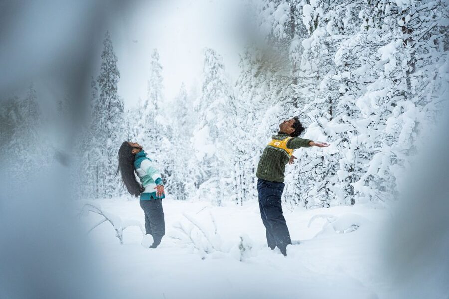From Rovaniemi: Private Photoshoot in the Lappish Wilderness - The photographs and delivery time