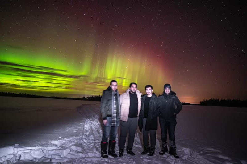 From Rovaniemi: Short Aurora Borealis Photography Expedition - Clothing, cold, and comfort in the van