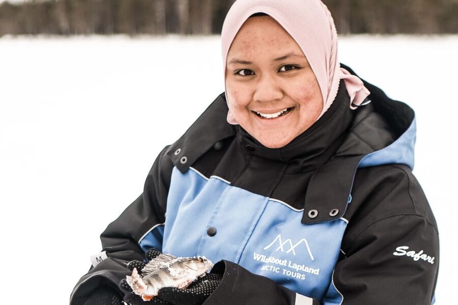 From Rovaniemi: Snowshoeing and Ice Fishing Tour - What $135 gets you