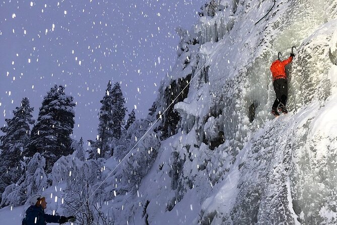 Guided Ice Climbing Activity in Pyhä - The bonfire and hot berry drink break