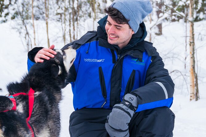 Half-Day Husky Safari and Salmon Ice Fishing Experience - A small group with room for instruction