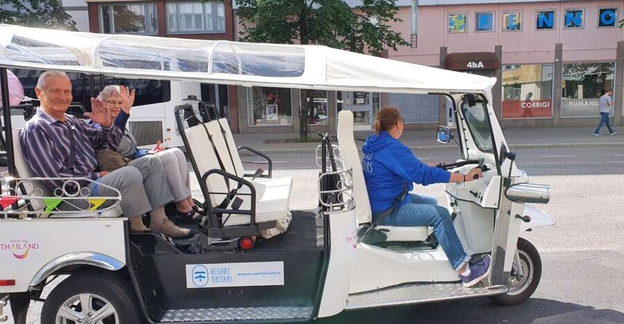 Helsinki City: 2.5-Hour City Tour with Electric TukTuk - From the coast to Kaivopuisto Park