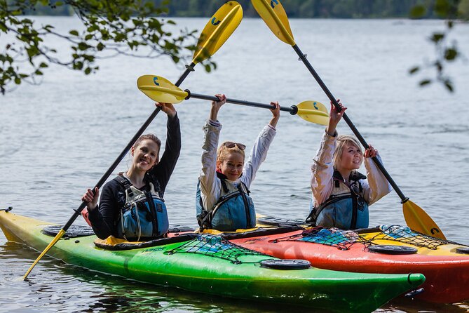 Helsinki City 3-Hour Kayak Trip - The role of the guide and group size