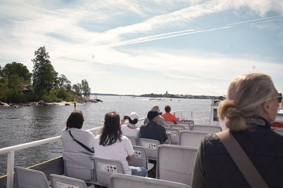 Helsinki: City Highlights 1.5-Hour Archipelago Cruise - Kalasatama and Helsinki’s newer face