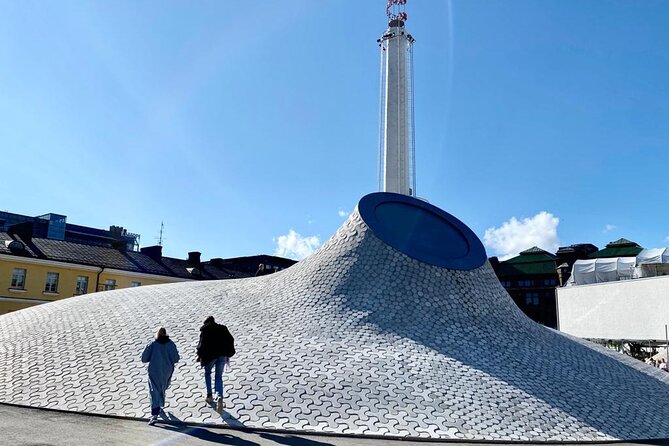 Helsinki Highlight: Visit The Most Popular Spots by Eco-Friendly Transportation - Esplanadi Park and central Helsinki