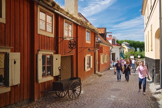 Helsinki Private Sightseeing + Medieval Town Porvoo - Olympic Stadium and Temppeliaukio Church