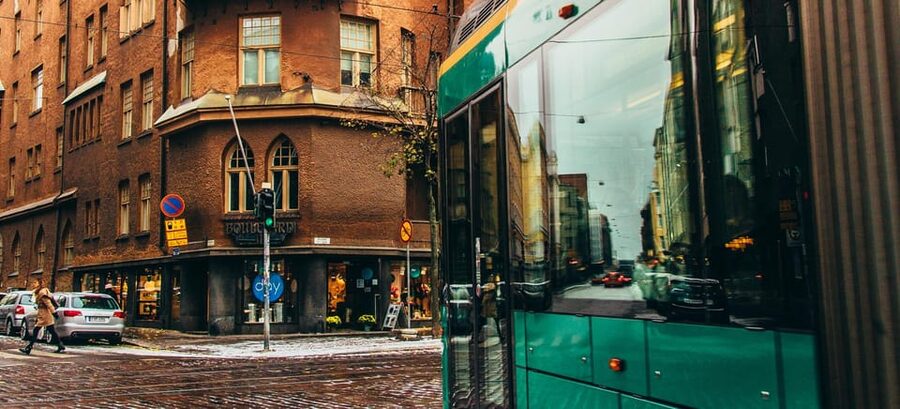 Helsinki: Tram Tour - Iso Roobertinkatu and the city’s social side