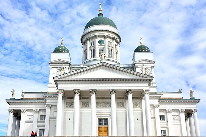 Helsinki walking tour with a city planner - What the three-hour pace feels like