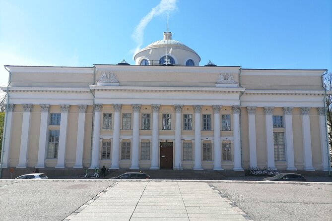 Helsinki Walking Tour With a Sociologist - Group size, pace, and practical comfort