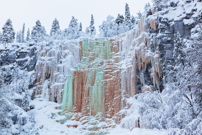 Hike to Frozen Waterfalls of Korouoma Including BBQ Lunch from Rovaniemi - Leaving Rovaniemi and reaching the trail