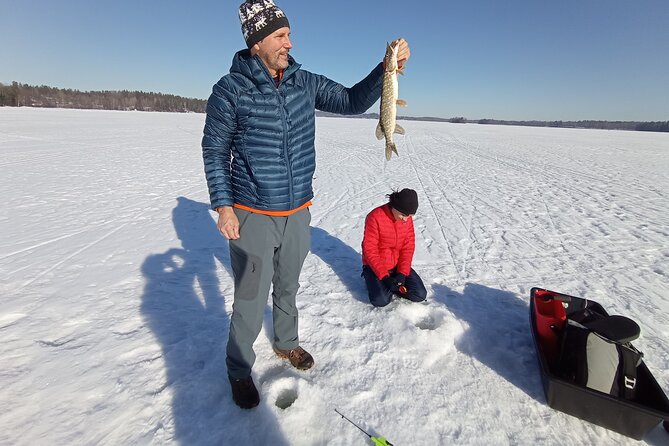 Ice fishing experience with Backpacker Helsinki Tour - Key points at a glance