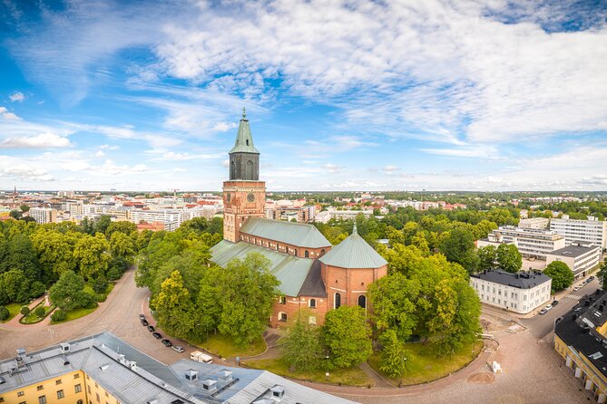 Inspiring Turku - Private Walking Tour - Qwensel House and the Pharmacy Museum