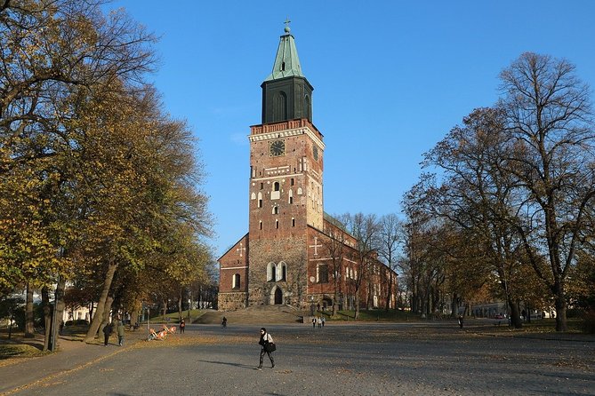 Inspiring Turku - Private Walking Tour - What the $656.52 price means