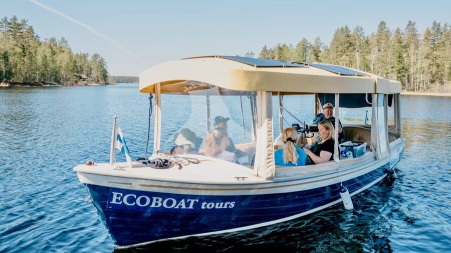 Lake Saimaa story cruise by Ecoboat in Puumala - Why Lake Saimaa makes a short cruise worthwhile