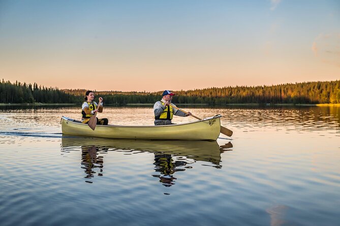 Lapland Kayak Adventure in Rovaniemi - Paddling out from central Rovaniemi
