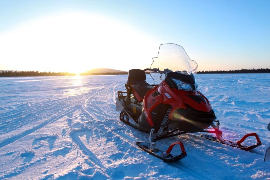 Levi: 3 Hour Snowmobile Safari Around Levi with Coffee Break - Sharing a snowmobile, or paying to drive alone