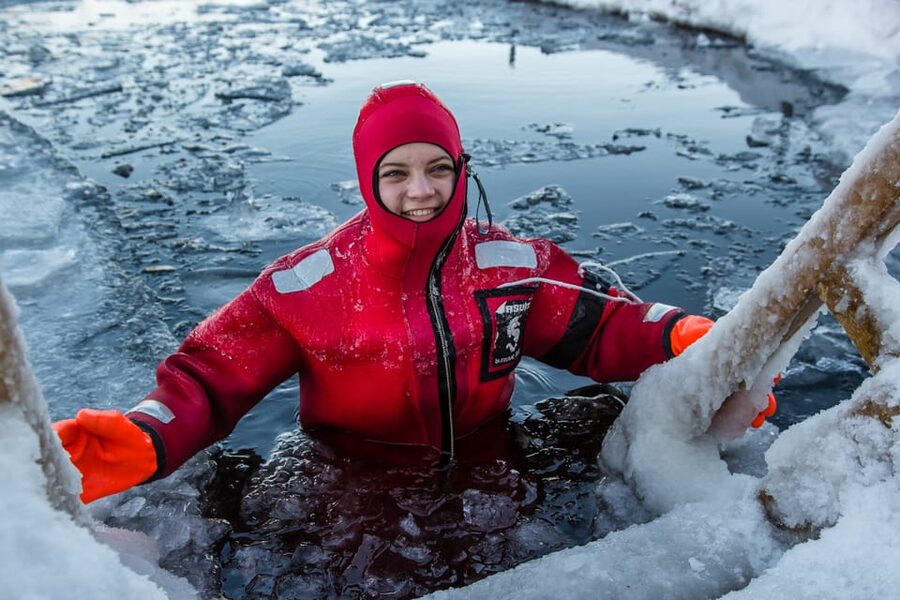Levi: Arctic Ice Floating Adventure - How to prepare for a comfortable float