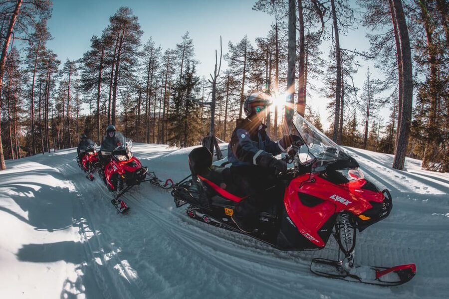 Levi: Easy Snowmobile Safari into the Nature - Families need to read the seating rules carefully