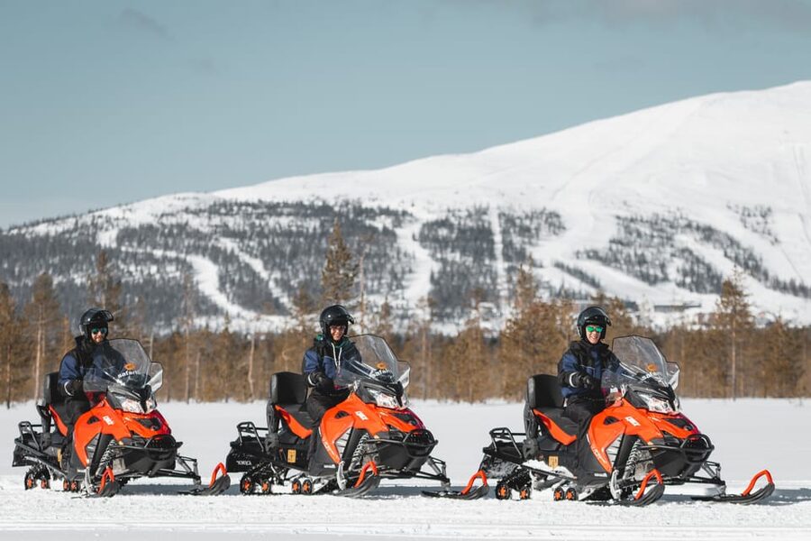 Levi: Easy Snowmobile Safari into the Nature - The real price of the ride