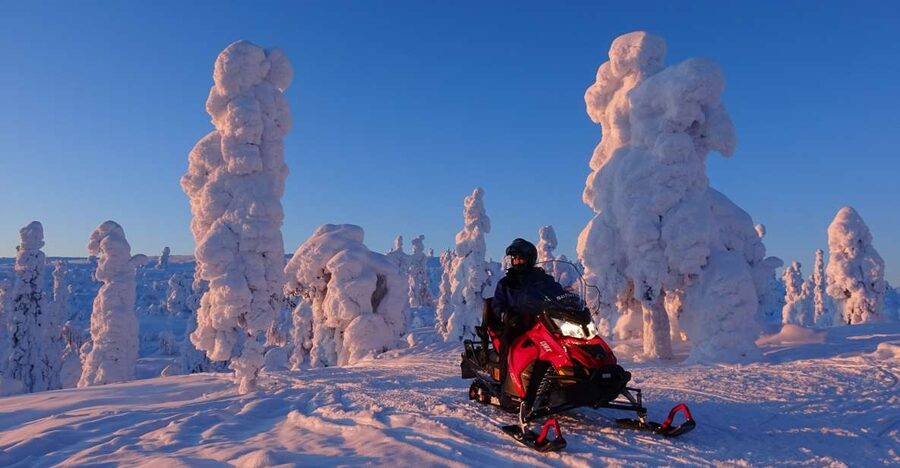 Levi: Evening Snowmobile Safari - Leaving Levi as twilight settles
