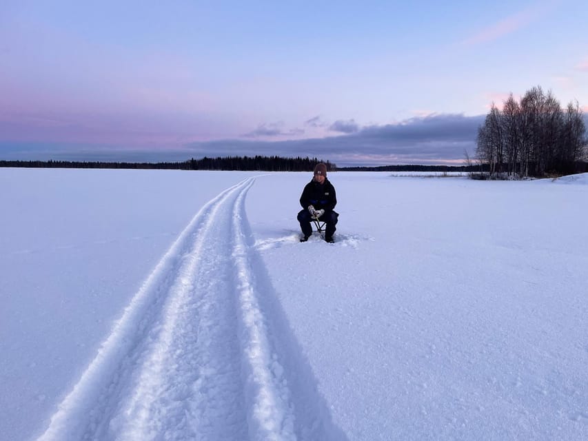 Levi: Ice Fishing Trip in a small group - The calm side of Lapland winter