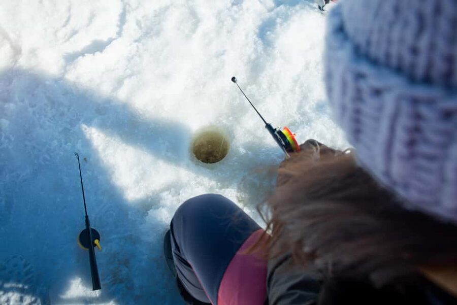 Levi Lapland: Arctic Ice-Fishing - The campfire break and what it adds