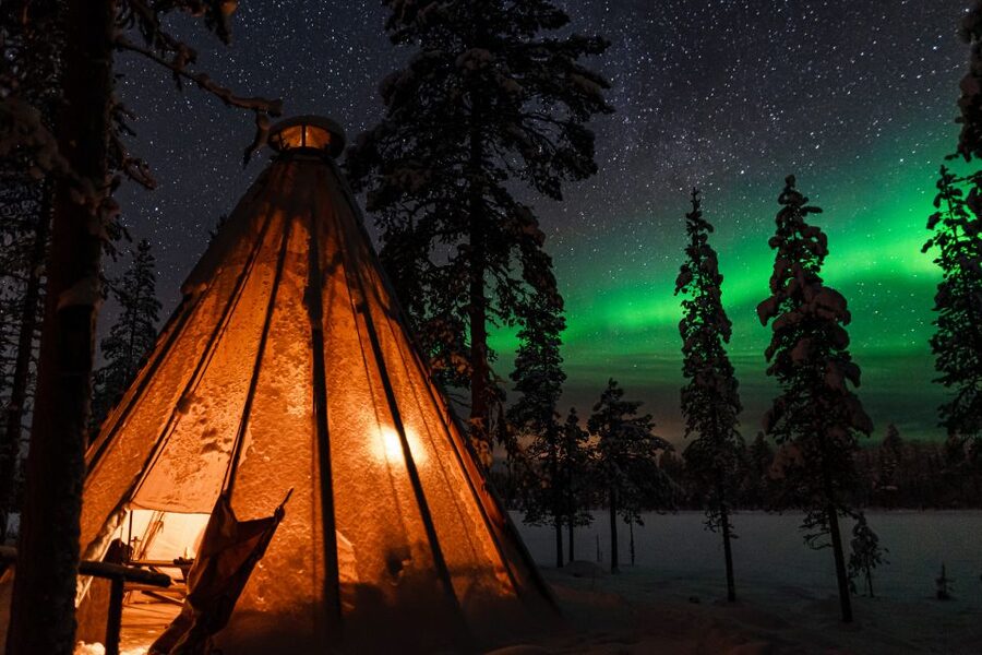 Levi: Northern Lights Campfire - Your chances of seeing the Northern Lights