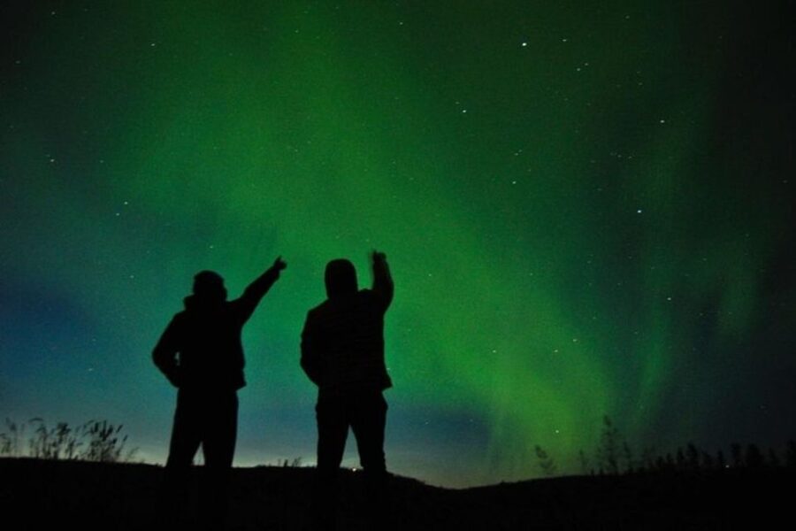 Levi: Northern Lights Hunt Including Campfire Snacks - Local stories make the waiting easier