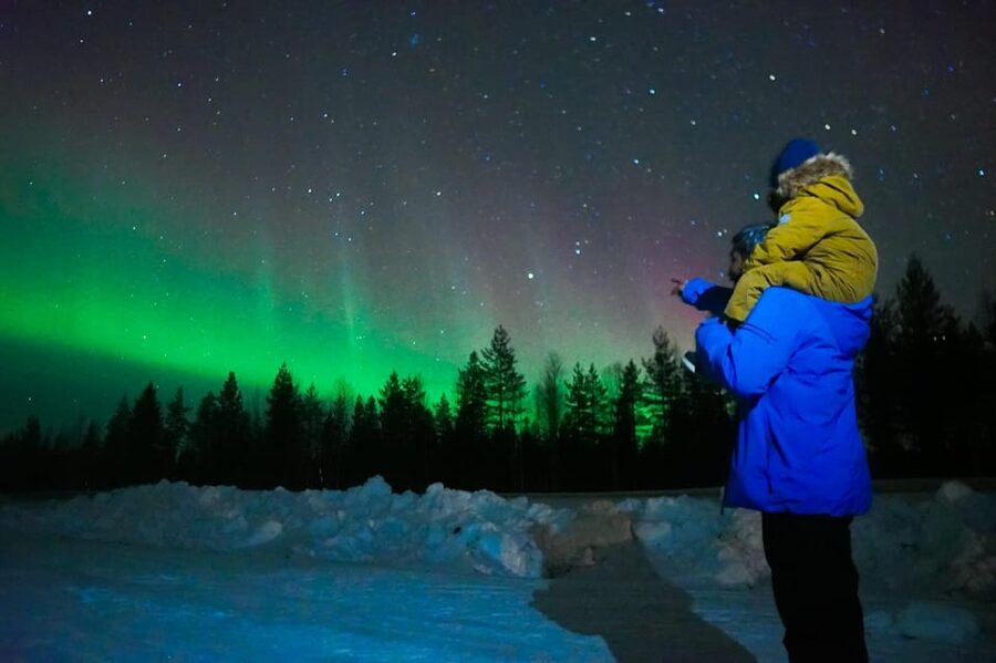 Levi: Northern Lights Tour with Guaranteed Sightings - How the night usually unfolds