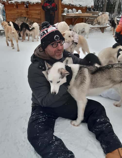 Levi: Self-Drive 2 KM Husky Sledding Experience - A short husky run with real hands-on control