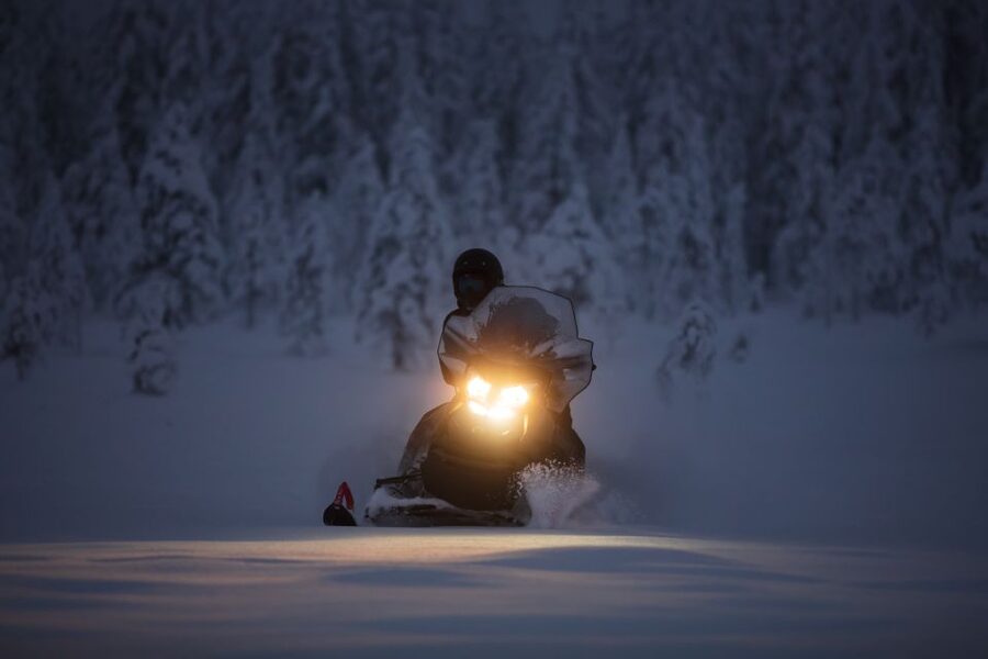 Levi: Snowmobile Tour to Snow Village - Photo stops in the Lappish forest