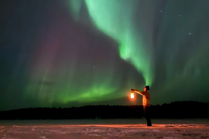 Northern Lights Adventure in the Wild with Campfire Treats - A small group led by Heli and Ellen