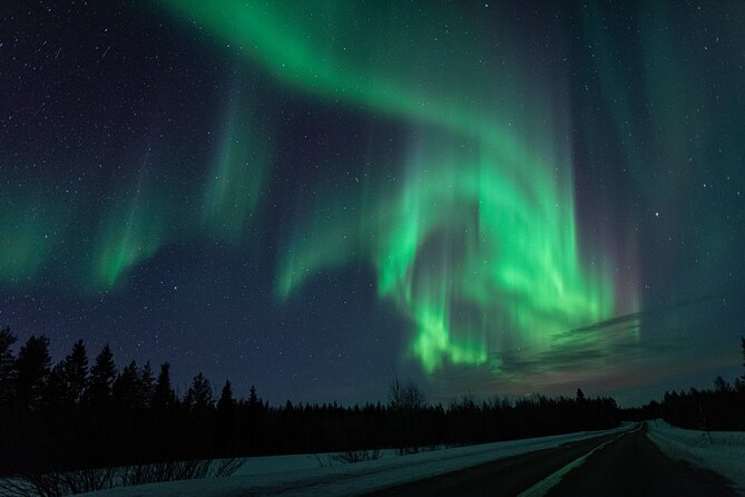 Northern Lights Hunting with a photographer (Only small groups) - Group size and the privacy question