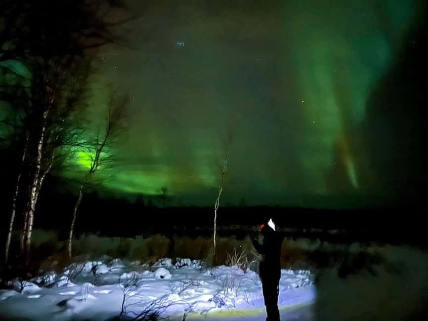 Northern lights private tour Rovaniemi - How the aurora chase works